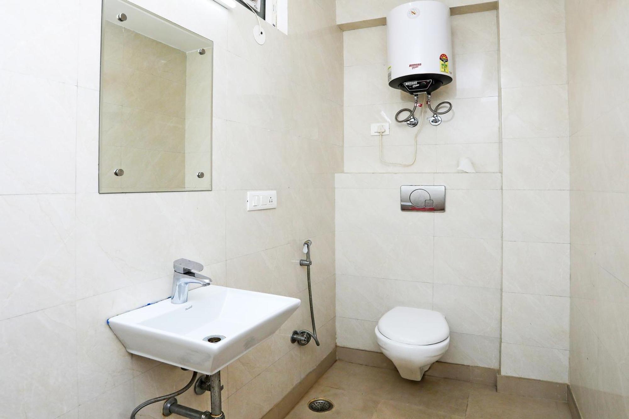 Hotel Collection O Residency Near Dwarka Sector 21 Metro Station Kapas Hera Esterno foto